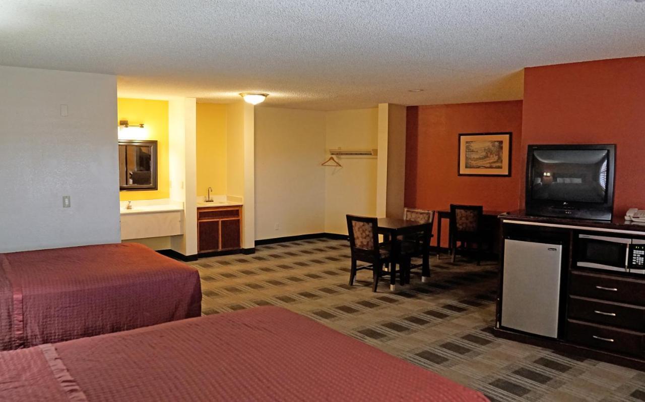 Travel Plaza Inn Compton Ngoại thất bức ảnh