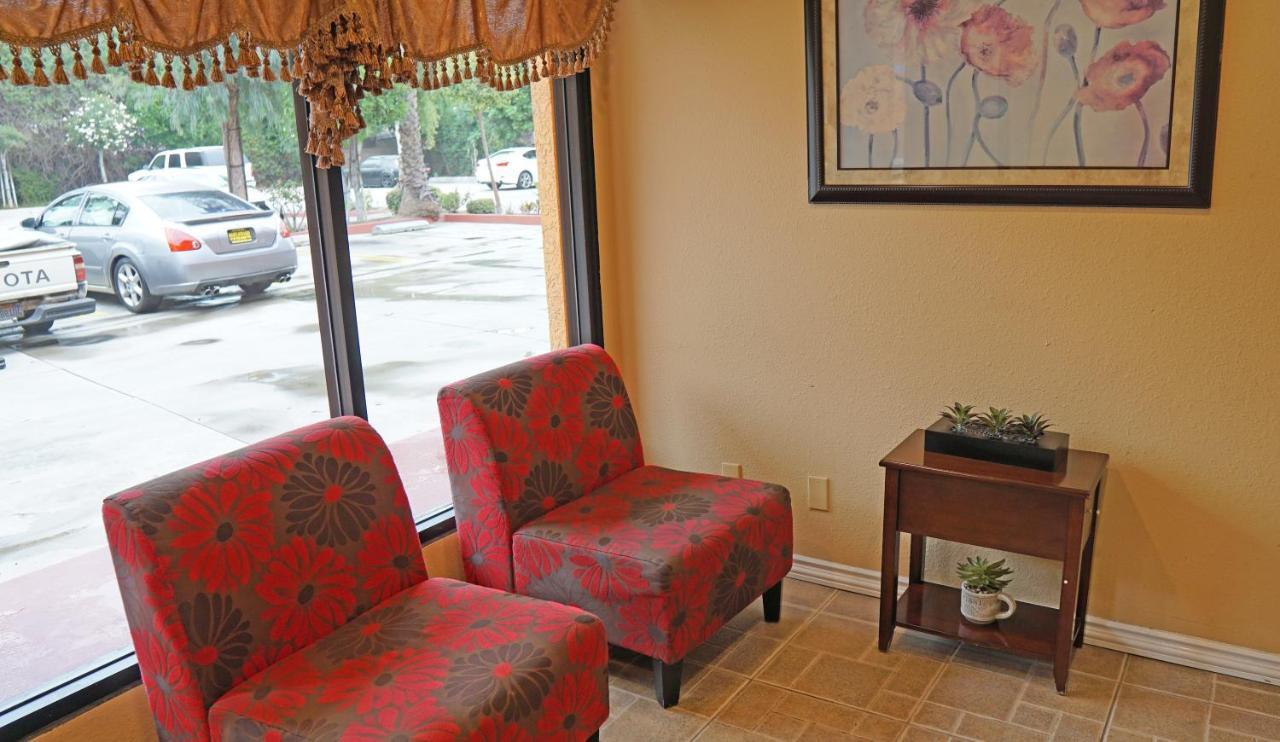 Travel Plaza Inn Compton Ngoại thất bức ảnh