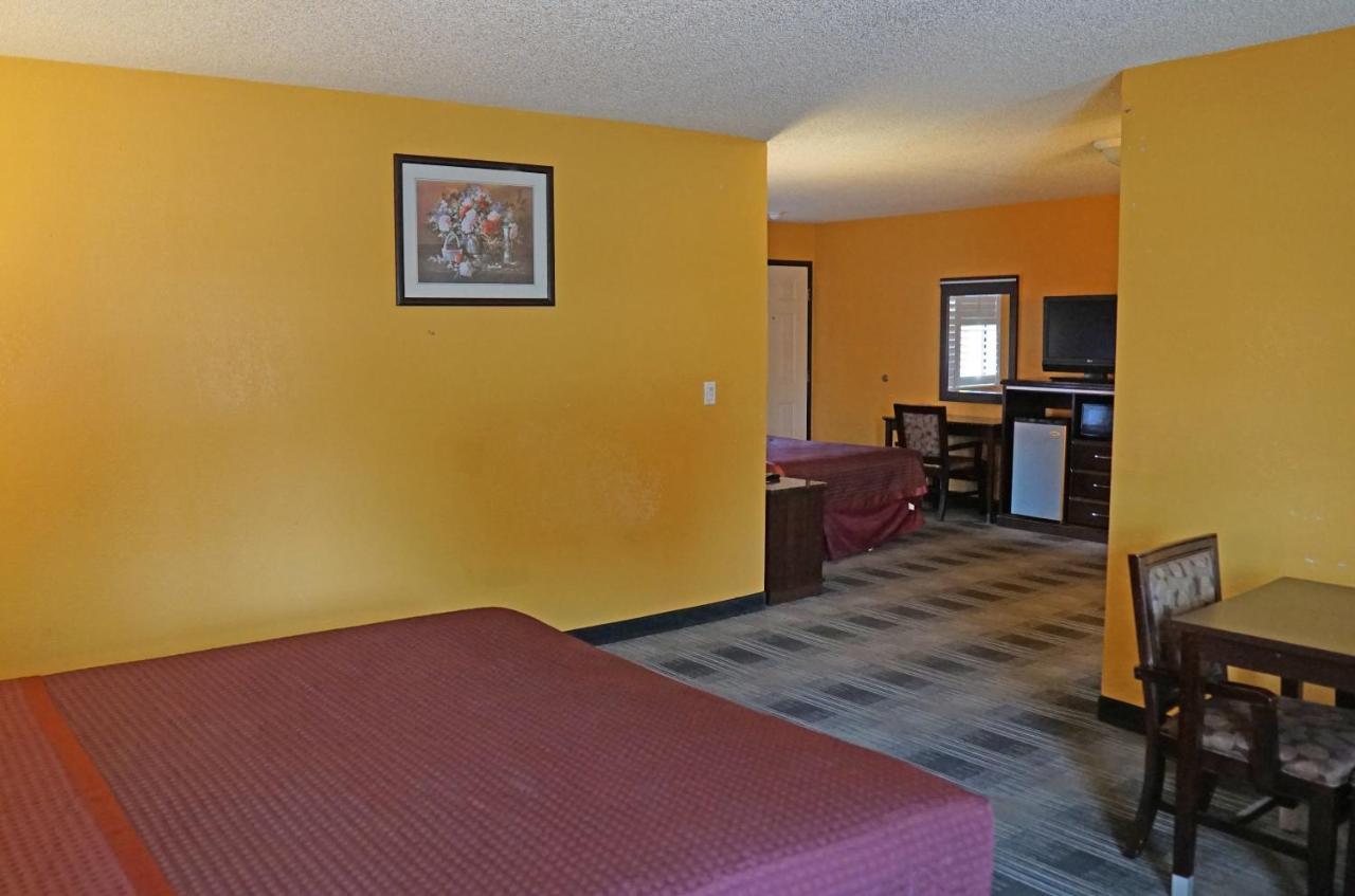 Travel Plaza Inn Compton Ngoại thất bức ảnh